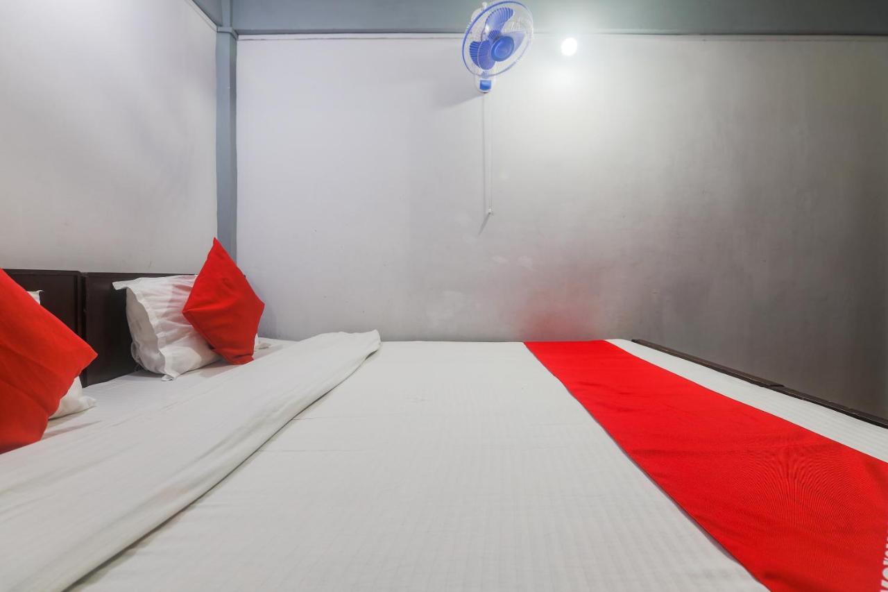 Oyo 9097 Home Stay Laban Шилонг Екстериор снимка