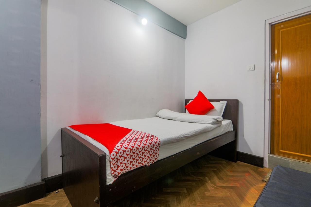 Oyo 9097 Home Stay Laban Шилонг Екстериор снимка